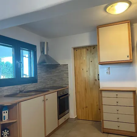 Sophia & Chris Daire *